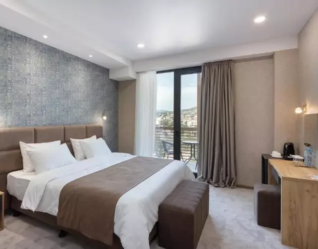 Brooch Boutique Hotel