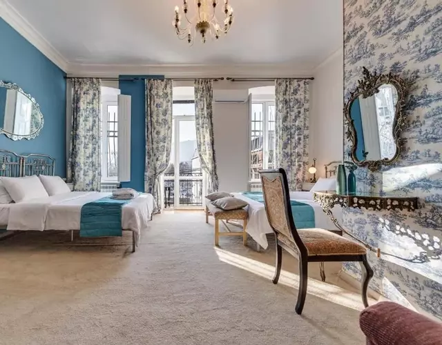 House 52 Boutique Hotel