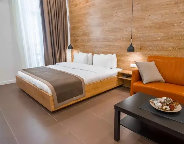 Luxury Apartments on Central Avenue