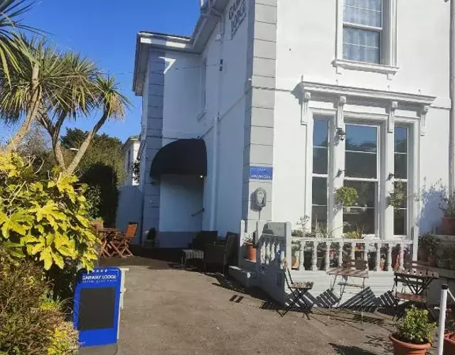 Garway Lodge Guest House