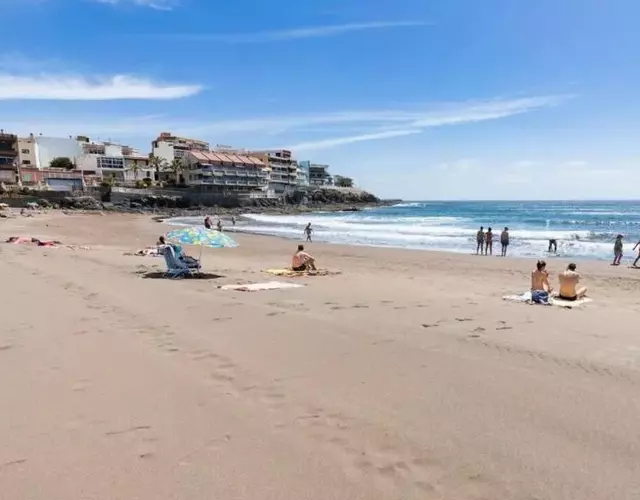 Comfortable Apartment in Salinetas Beach.
