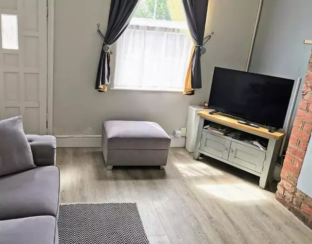 Wellington Beauty Telford - 4 long term n families sleep comfortably