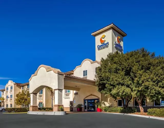 Comfort Inn & Suites Murrieta Temecula Wine Country