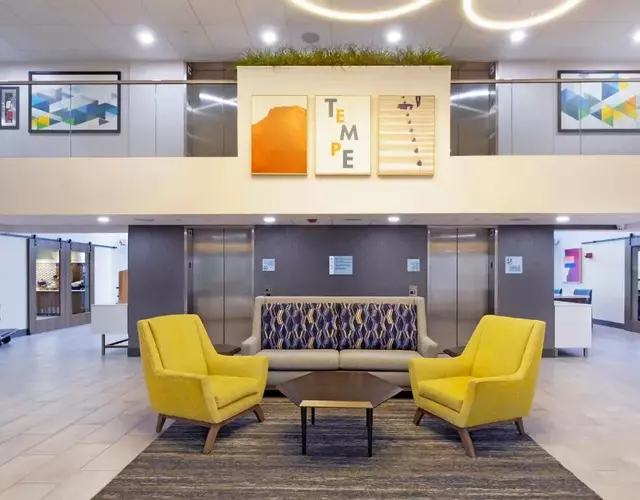 Holiday Inn Express & Suites Phoenix - Tempe by IHG