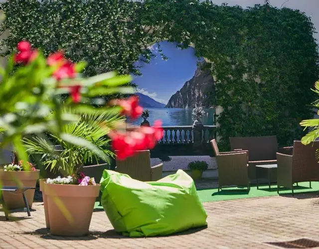 Bella Villa Apartments