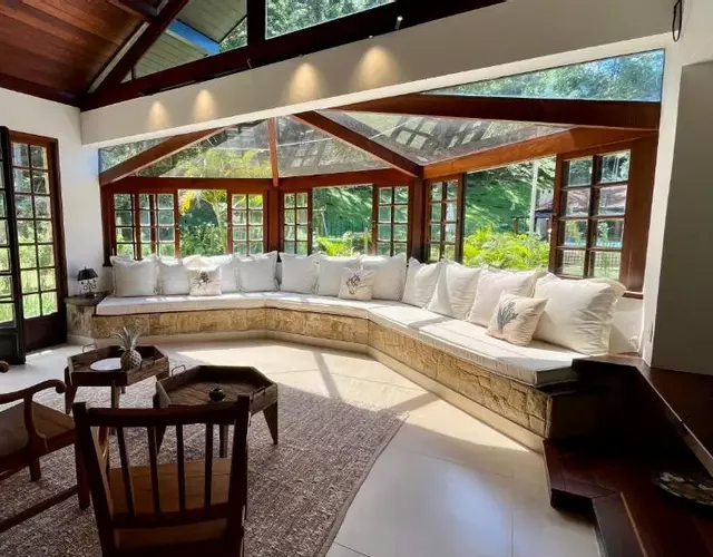 Casa 02 Vale Boa Vista - Casa em Condomínio Exclusivo com Vista para as Montanhas e Área de Lazer Completa