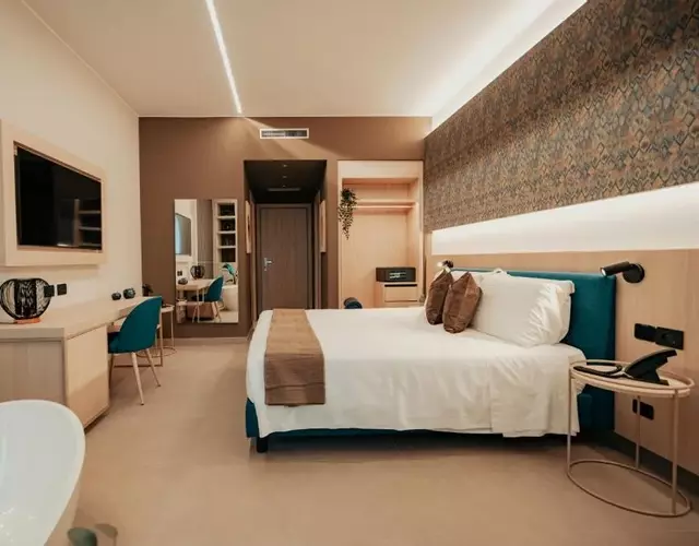 Lumia Hotel