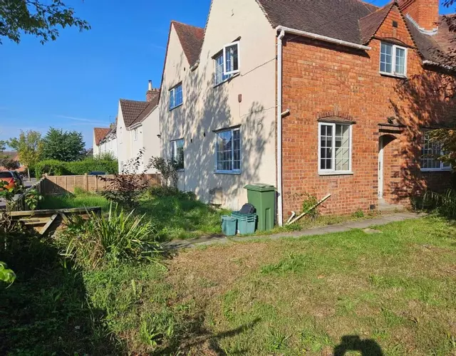 Central Studios 87 Tennyson Road