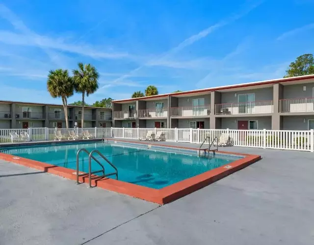 Quality Suites Wildwood - The Villages