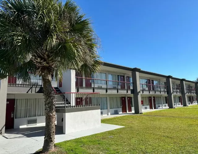 Red Roof Inn Wildwood, FL - The Villages