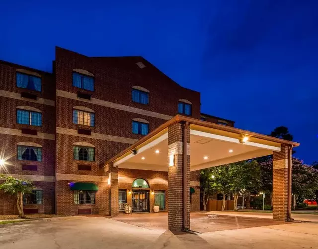 Best Western Plus The Woodlands