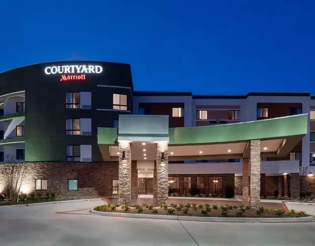 Courtyard by Marriott Houston North/Shenandoah