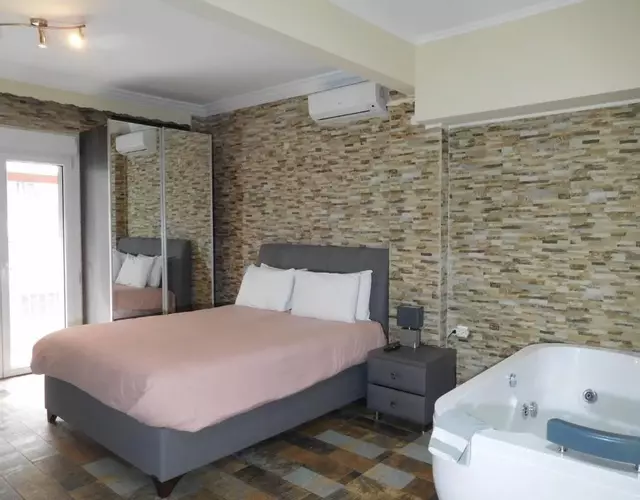 Luxury Living Apartments and Spa