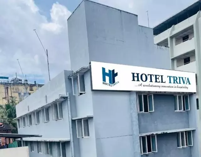 HOTEL TRIVA -300m from Medical College