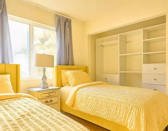 Malibu Beach - Nature 2BR Retreat