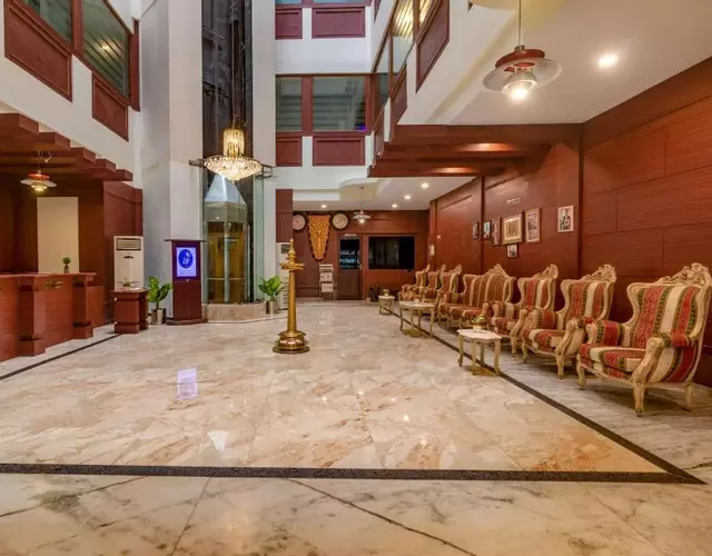 Zip By Spree Hotels Mangala Towers Thrissur