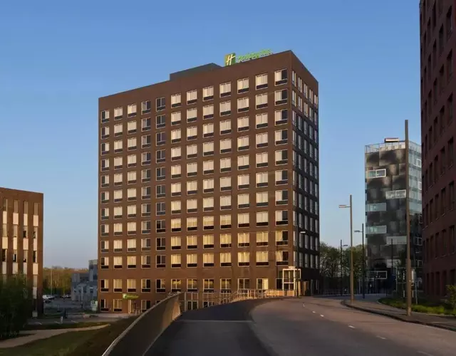 Holiday Inn - Eindhoven Airport by IHG