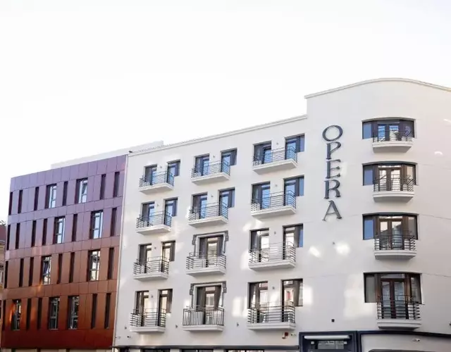 Opera Hotel