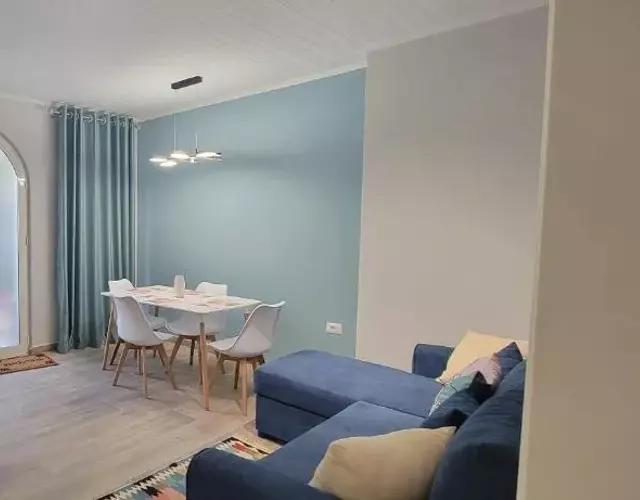 A Cheerful villa with free parking space