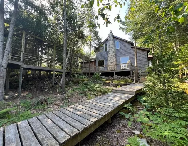 Boardwalk Pines at Tobermory