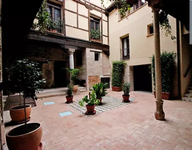 Patio de los Ángeles
