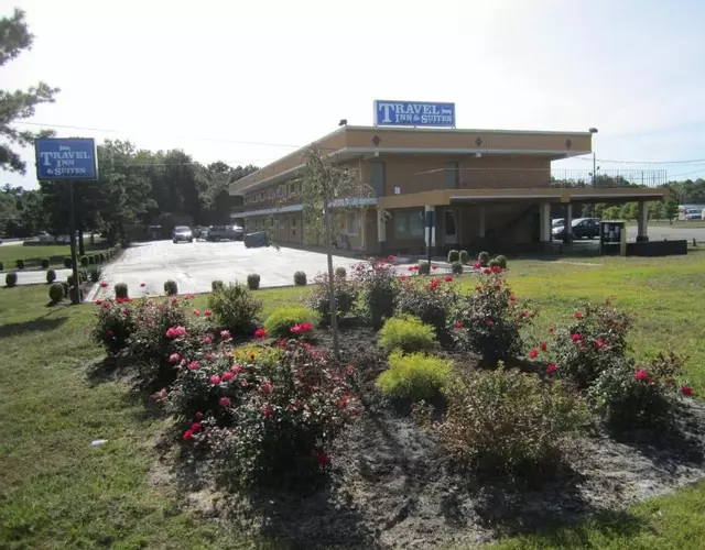 Travel Inn and Suites
