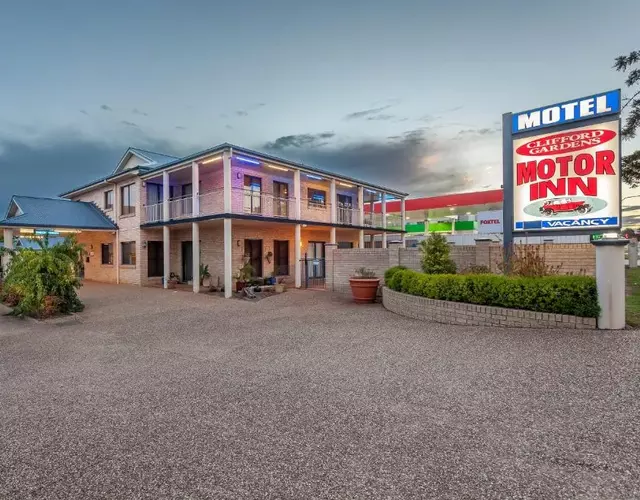 Clifford Gardens Motor Inn