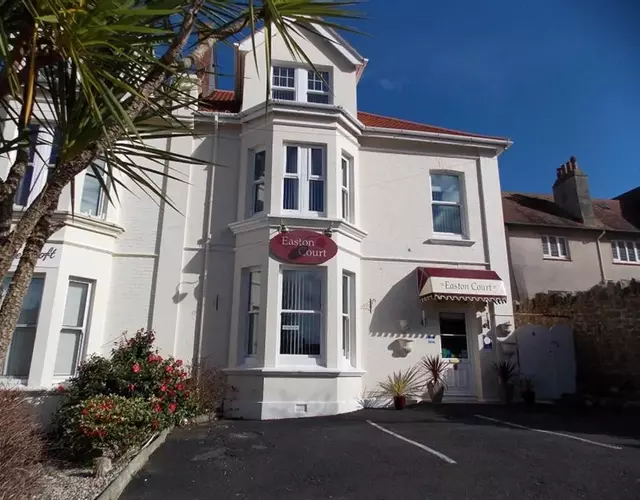 Easton Court Guest House