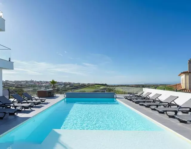 Villa Gold with ocean view, jacuzzi and private pool