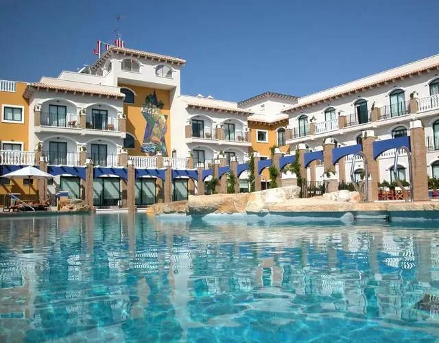 Hotel La Laguna Spa & Golf