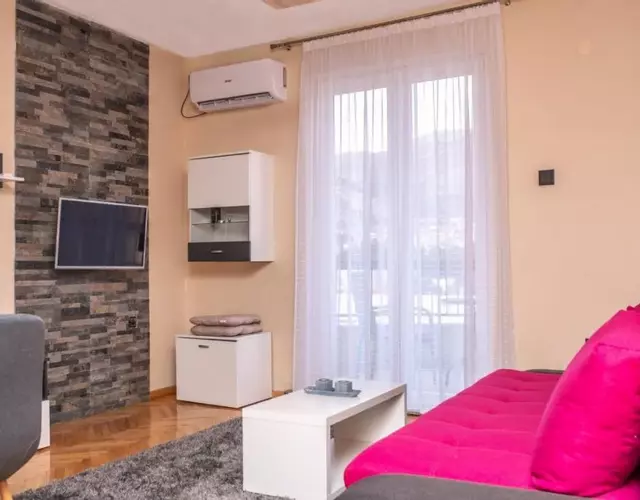 Apartman Jelena Anžujska