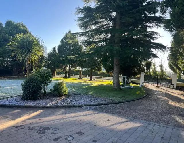 Country Retreat Near Emerald Park