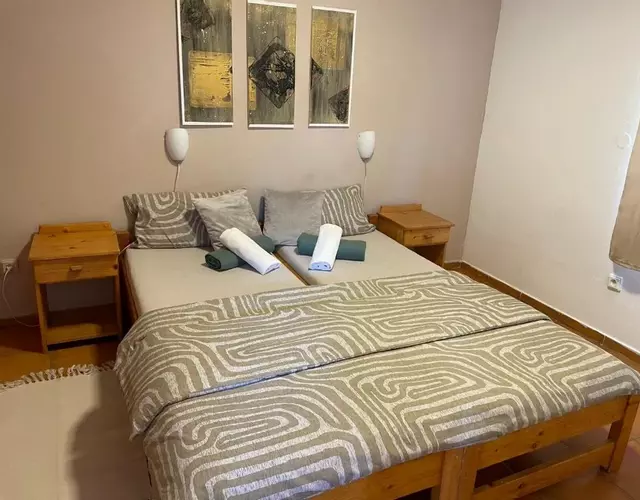 HollidayVillage 5B