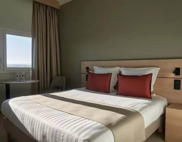 Hôtel Akena Troyes - La Chapelle St-Luc