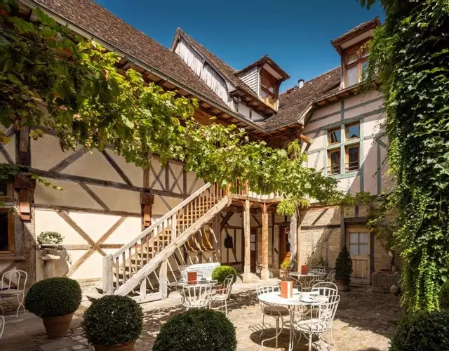 Le Champ des Oiseaux Hôtel & Spa