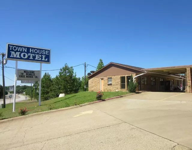 Town House Motel