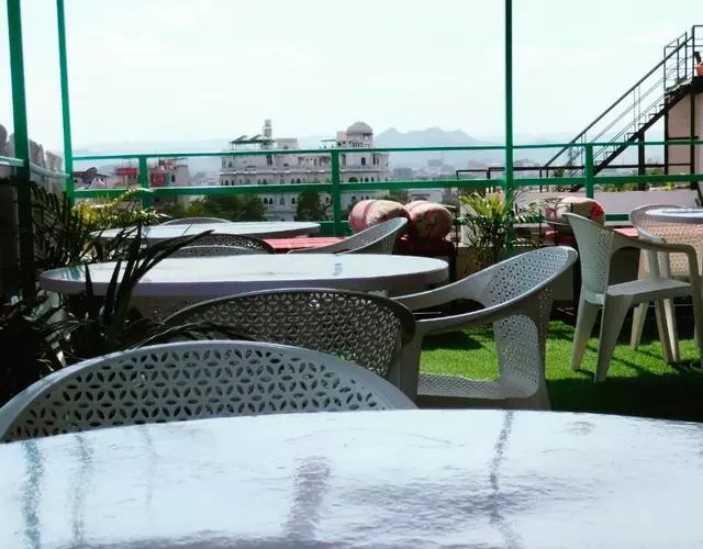 Krishna Stay Guest House