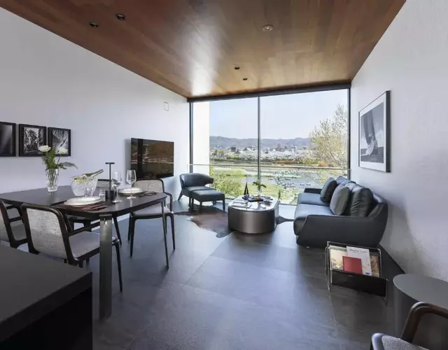 Kamo Residences by Reflections