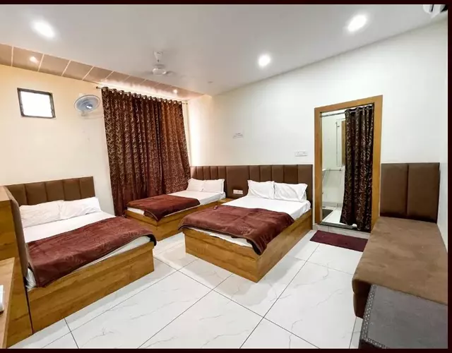 HOTEL G- RESIDENCY Near Shri Mahakaleshwar Jyotirlinga Temple - Railway Station Ujjian - Fully Air Conditioned And Spacious Room - Excellent Service Recommended