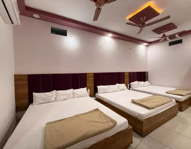 Hotel Koti Tirth