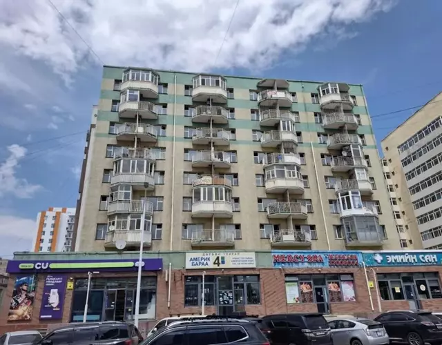 Modnii 2, near Central Stay, Wi-Fi, TV