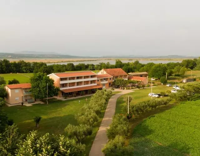 Delfini Holiday Homes