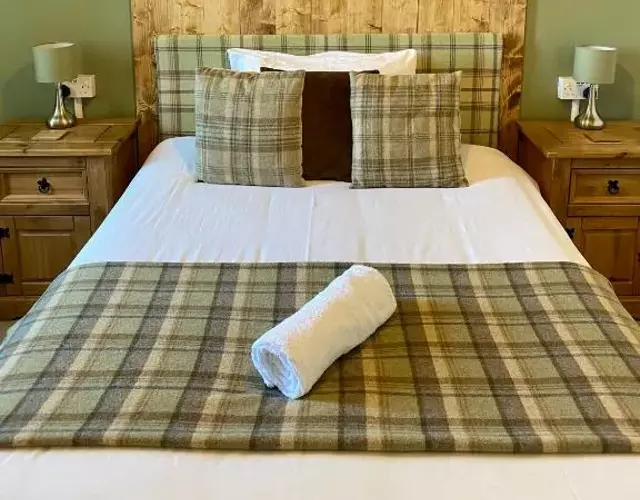 Number 19 Guest House - Self Check In - Under 4 Miles from Barrow In Furness