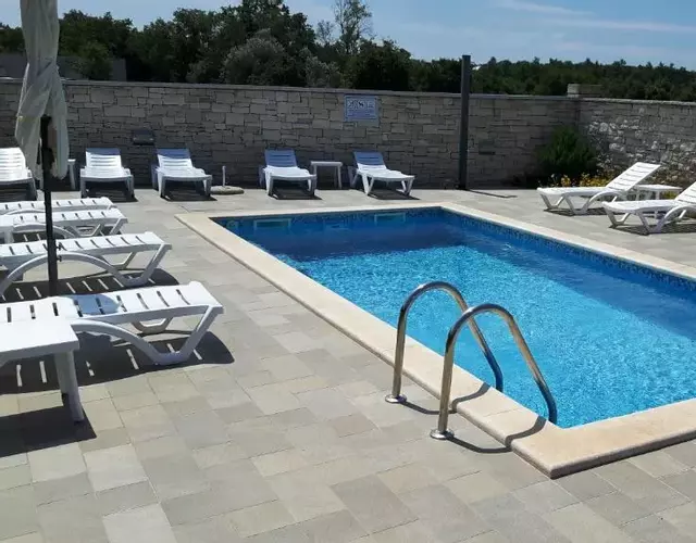 Apartments & Rooms Villa Adamović