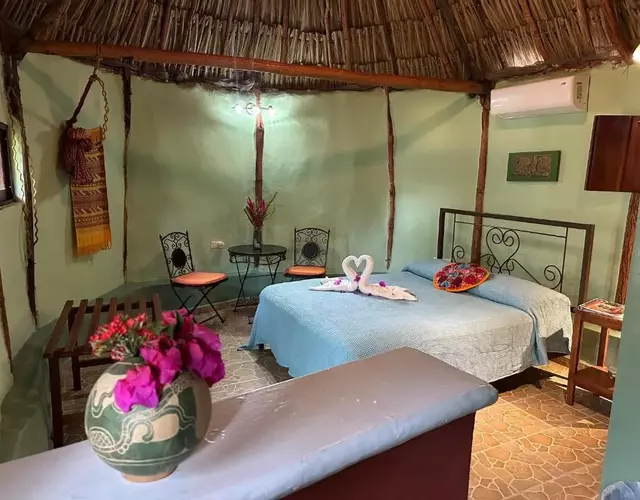 The Pickled Onion B&B and Restaurant Uxmal