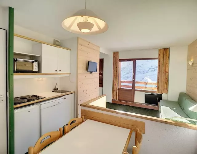 Les Menuires : Appart. 2 ch., ski aux pieds, parking offert - FR-1-178-61