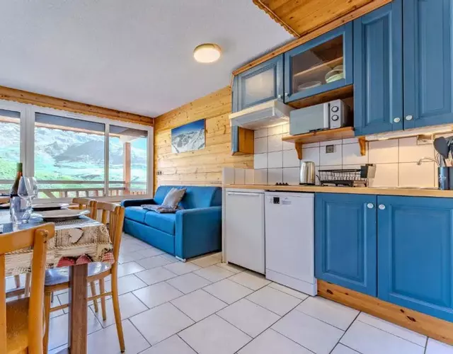 Val Thorens Centre Ski in out Balcony 4p A30