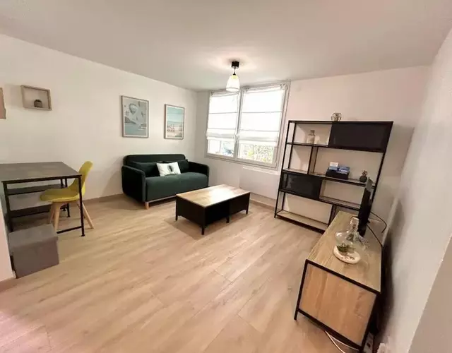 Appartement Indépendant, tout confort avec terrasse