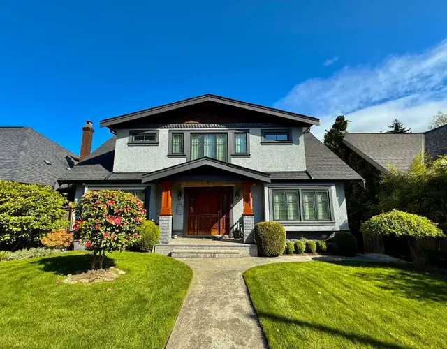Bay View House