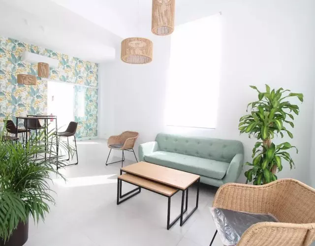 Hostal Tropical